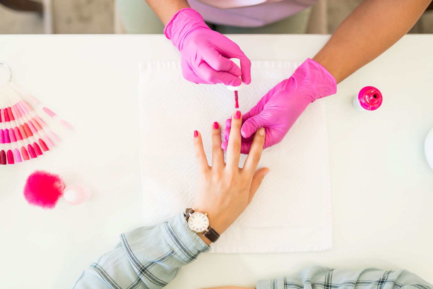 nail salon bangkok